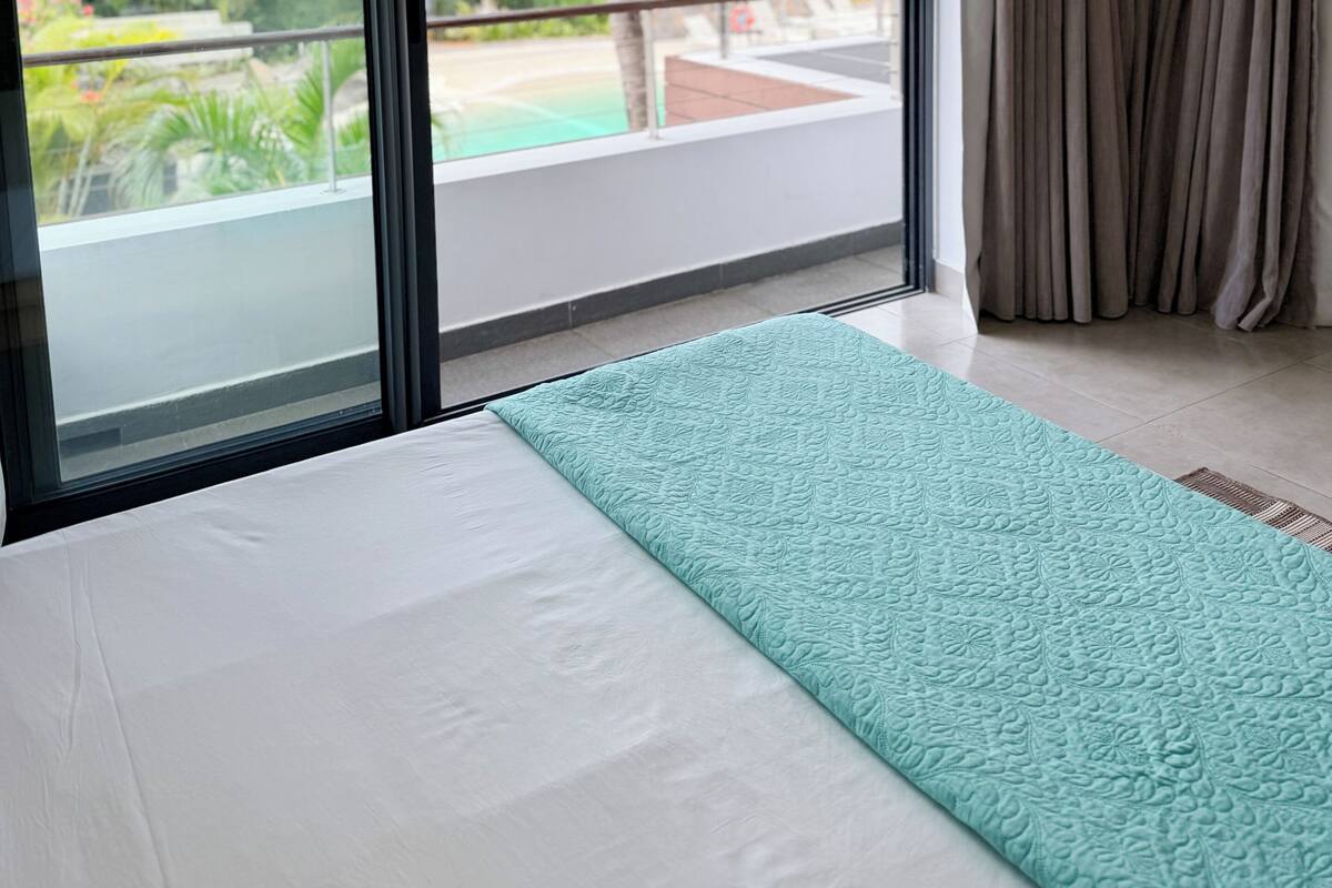 Appartement, 2 chambres, vue sur le jardin | Coffre-fort, espace de travail pour ordinateurs portables