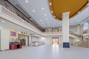 Lobby lounge - Fuhai Hotel (Yangjiang)