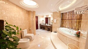 Bathroom - Bliss International Hotel (WEIHAI)