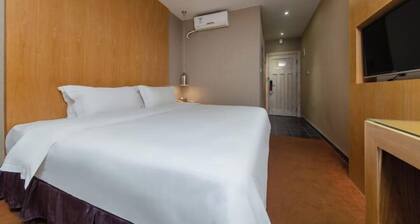 Yayuan Caitian Hotel