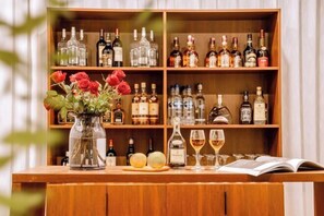 Bar (on property) - Jiangnanju Boutique Hotel (Dali City)