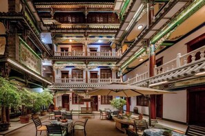 Unclassified image, 2 of 56, button - Jiangnanju Boutique Hotel (Dali City)