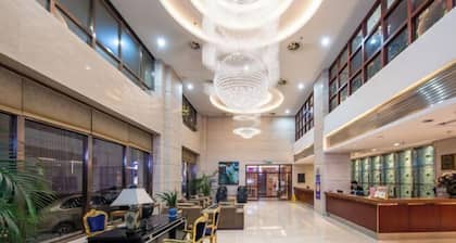 Piaget Hotel
