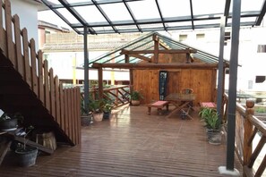 Balcony - Cabin 7 Inn (Dali)