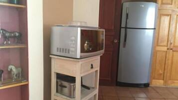 Duplex, 2 Bedrooms | Microwave