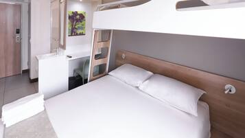 Bàn, khu vực làm việc phù hợp cho laptop