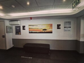 Lobby - SUN1 Bloemfontein (Bloemfontein)