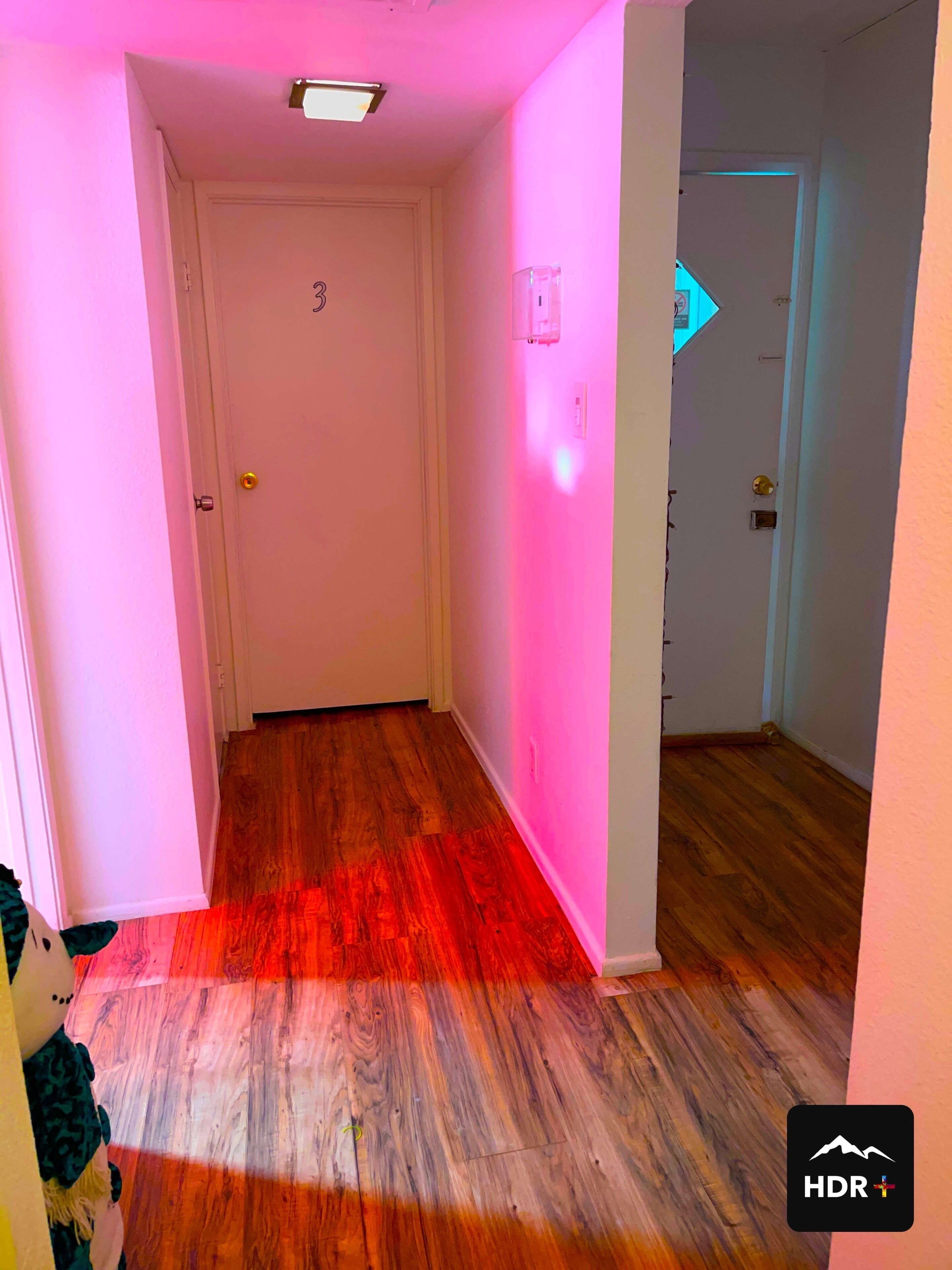 Foto - The Yellow Penthouse LLC