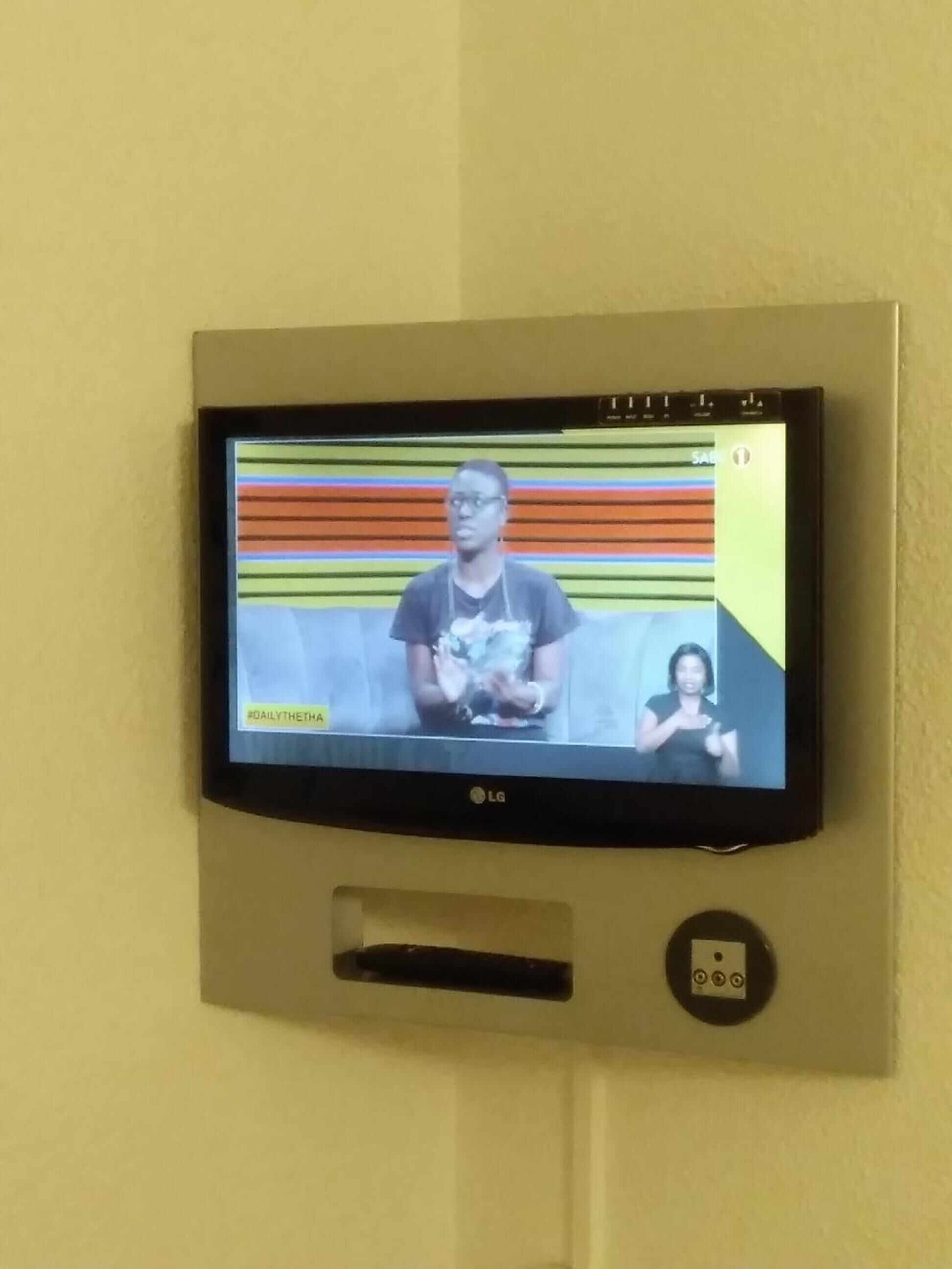 Escritorio y wifi gratis 