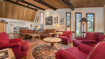 Superior Condo, 3 Bedrooms | Living area | TV, fireplace