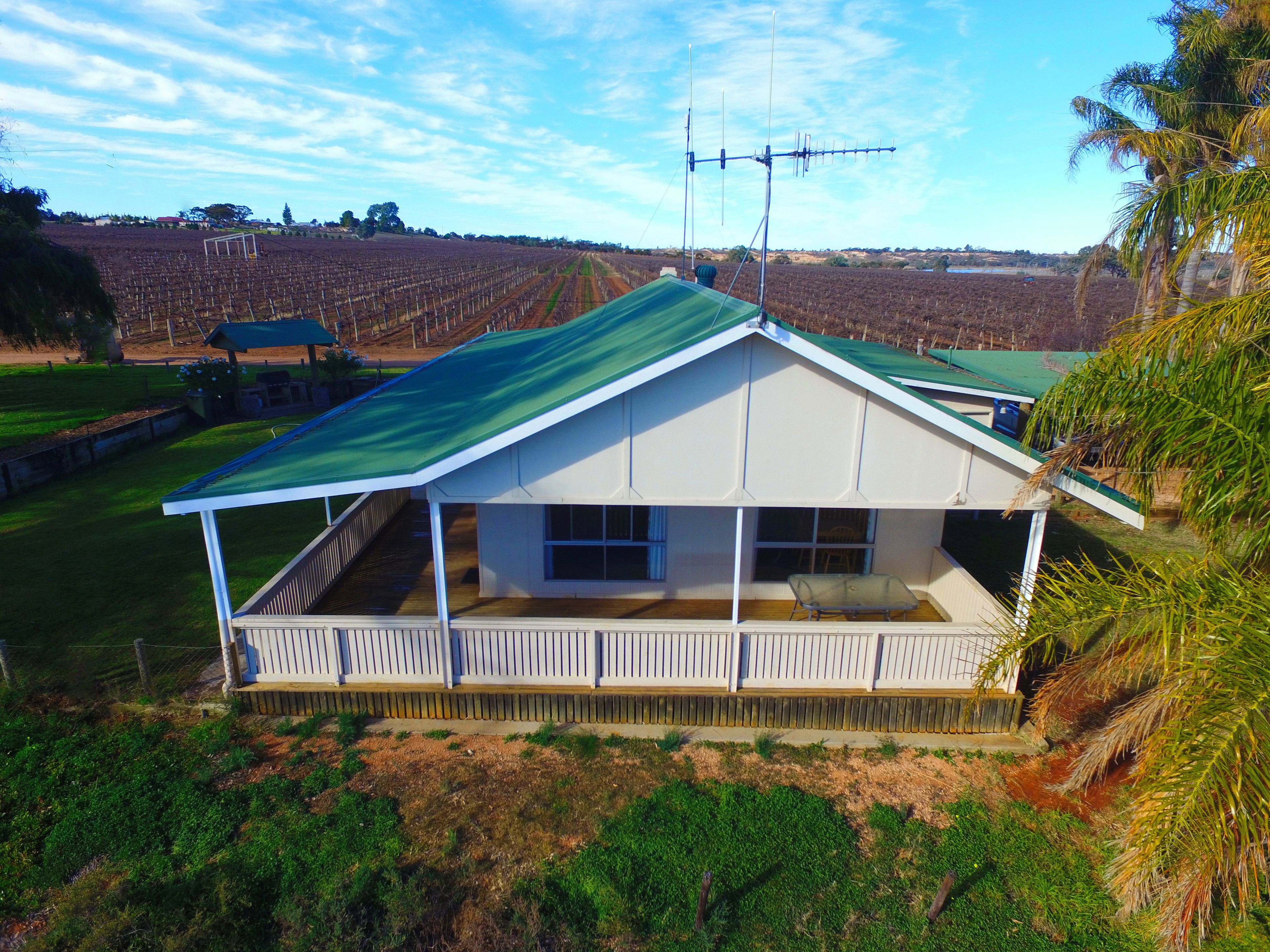 Mundic Waterfront Cottages — image 15