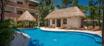 Peggy 2 BDRM apt sleeps 4 balcony