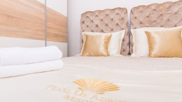 4 Schlafzimmer, Bügeleisen/Bügelbrett, WLAN, Bettwäsche