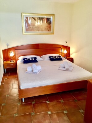 1 Schlafzimmer, Internetzugang, Bettwäsche