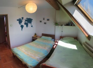 5 chambres, accès Internet, draps fournis