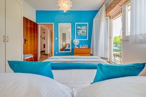 2 bedrooms, desk, iron/ironing board, travel crib - Bright expanses 2DBpanoramic sea view, garden with a grill (Slatine)