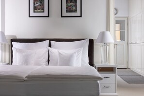 2 chambres, bureau, fer et planche à repasser, Wi-Fi gratuit