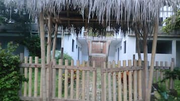 Mặt tiền nơi lưu trú