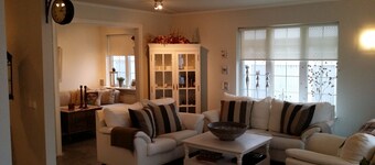 Ocean front villa - Less than 20 secs from the shore!