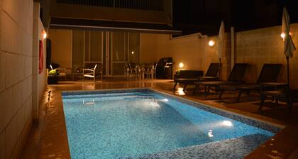 highly finished Ground/floor maisonette with private pool and country /sea view