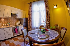 Dining - Best location to explore Krakow! Spacious 105m2/1130 sq ft, 2 bathr. Beautiful (Krakow)