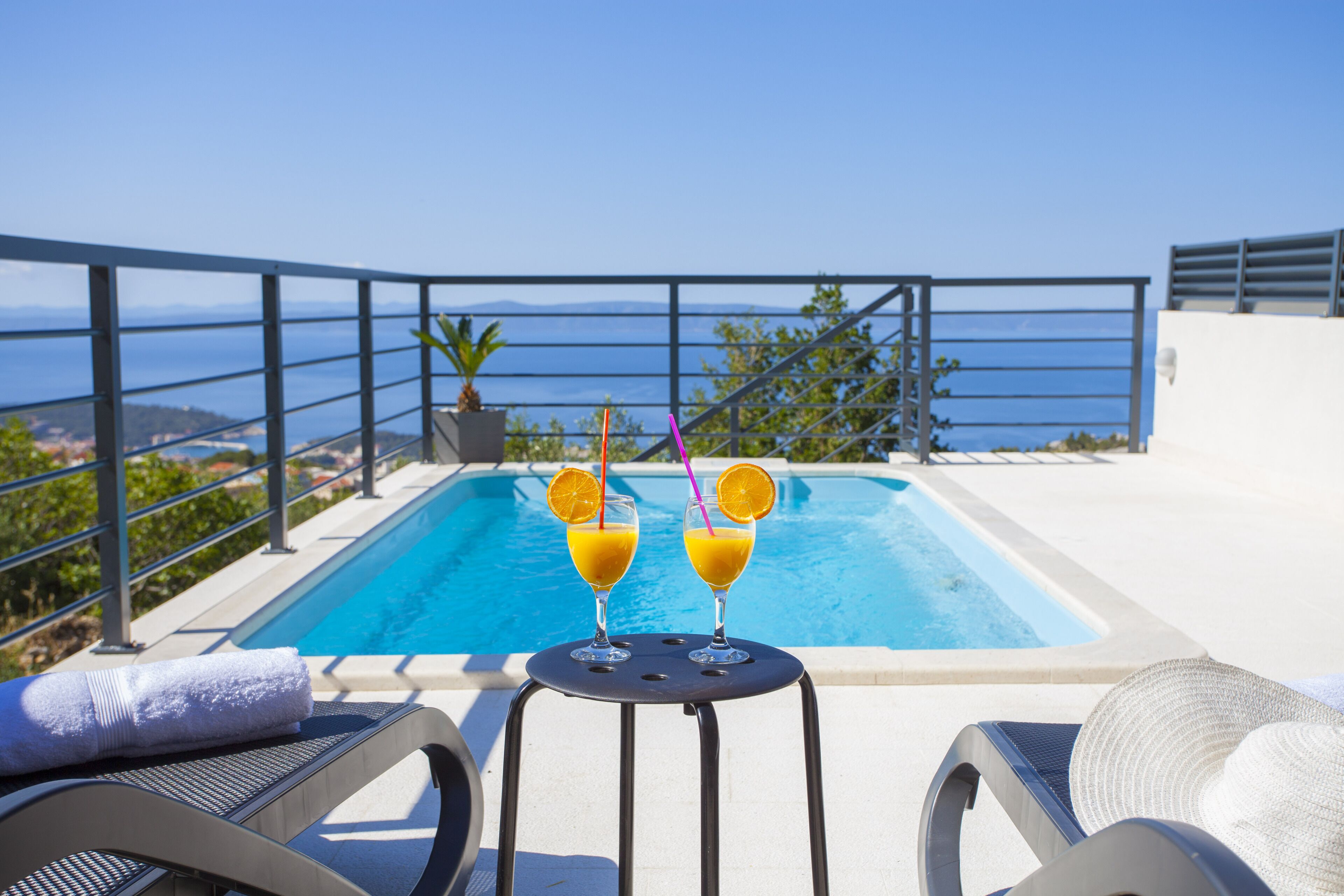 Ulkouima-allas, lämmitetty uima-allas