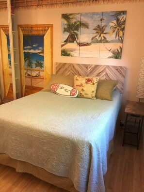4 habitaciones, escritorio, tabla de planchar con plancha y wifi gratis 