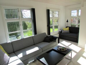 Smart-TV, peis, fotballspill og printere