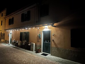 Esterni
