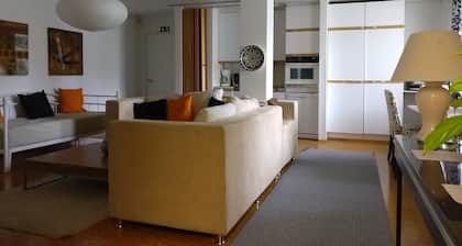 City Apartment par la riviĂšre