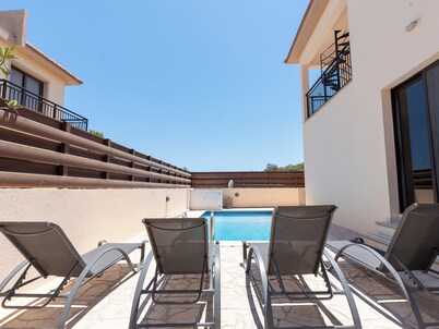 4 Bedroom Villa With Private Pool