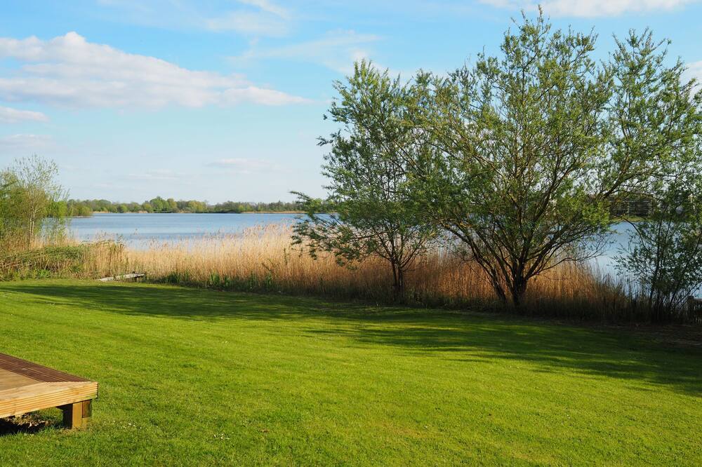 JESS Cotswolds Cottage with Activities, Lakes & Spa