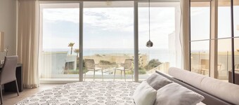 Villa Dorado with Pool, Sauna, Jacuzzi, Gym & more