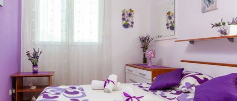 2 Schlafzimmer, Bügeleisen/Bügelbrett, WLAN, Bettwäsche