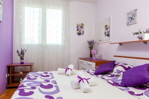 2 bedrooms, iron/ironing board, WiFi, bed sheets - Comfy Split City Apartment Atrium (Split)