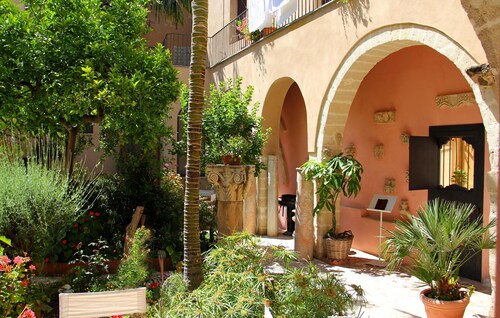 Apartment in Old Convent XV - Trapani old town