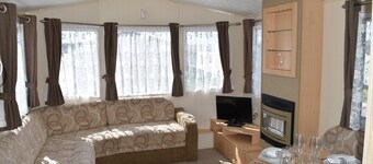 6 berth Static Caravan, 2 Bedroom on a beautiful site  in Bude, North Cornwall.