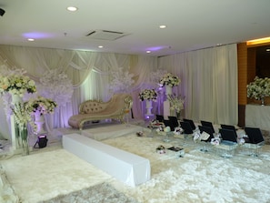 Indoor wedding - Roof Garden Hotel (Shah Alam)