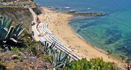 Fantastic TopFloor Apartment Ericeira Beach, Swimming pool, Terraced Seaview