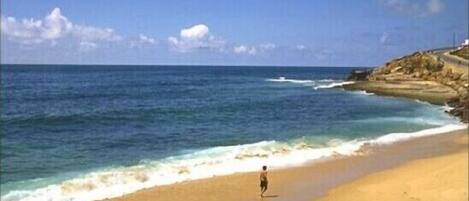 Beach nearby, sun-loungers