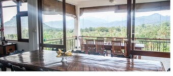 Luxary villa with live-in cook,  staff, & visiting massage therapist 