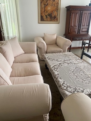 Interior - Tranquility in a golf and country resort- Luxury villa with live-in cook & staff (Rajawella)
