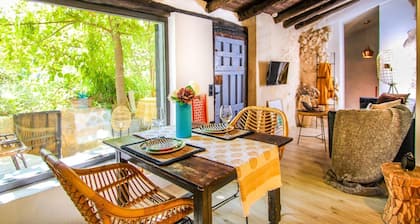 XUQ TOURIST UNTERKUNFT GROUP, SUITE Hohle