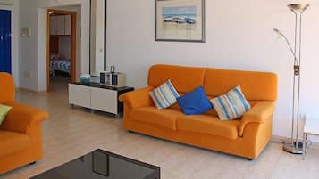 Smart TV, books, video library, stereo