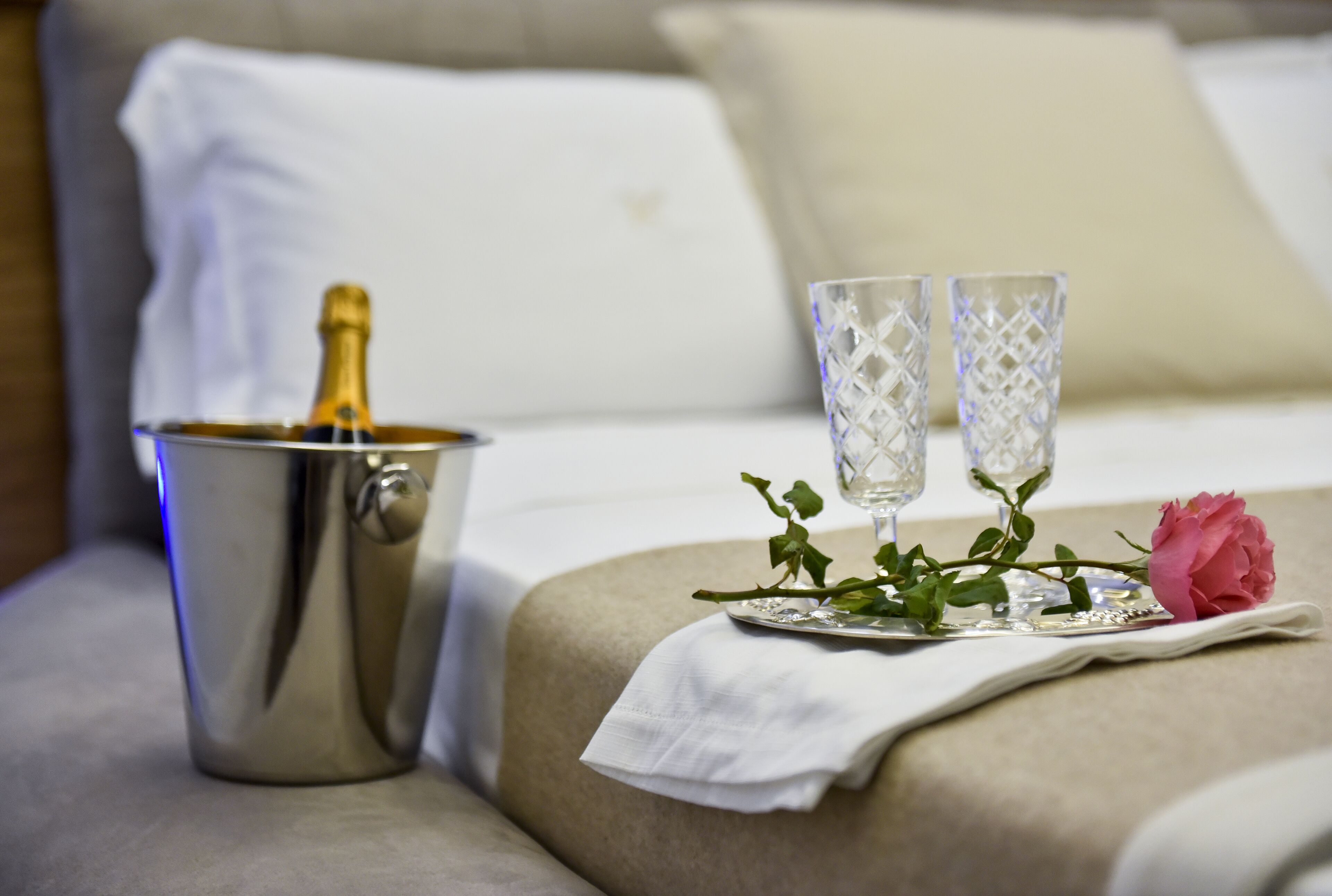 2 slaapkamers, een strijkplank/strijkijzer, wifi, beddengoed