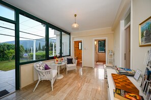 Interior - Villa Milicic with private pool,tennis,football,basket ball,gym,hottub.. (Dubravka)