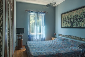2 habitaciones, tabla de planchar con plancha y wifi gratis
