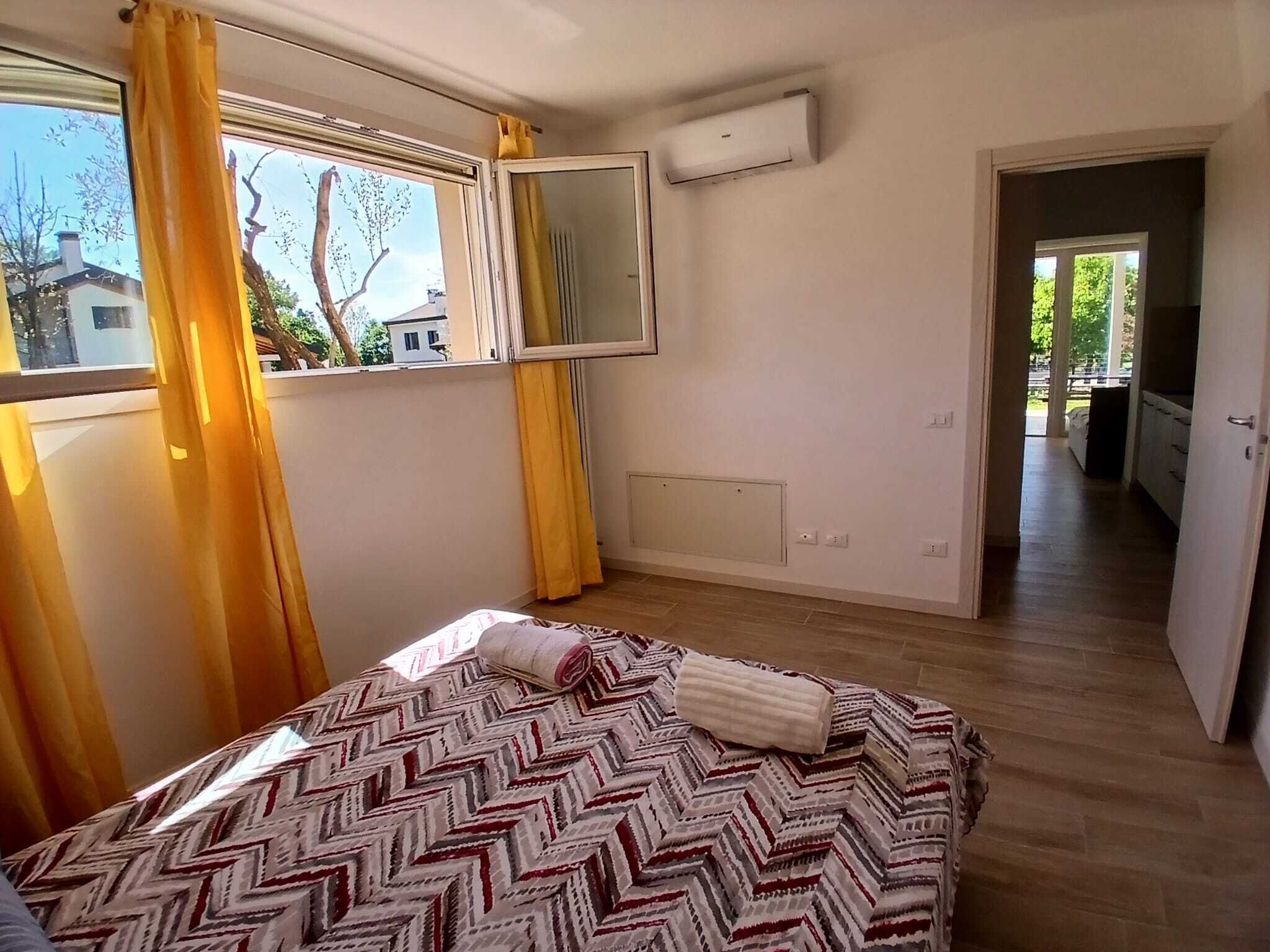 1 camera, Wi-Fi gratuito, lenzuola
