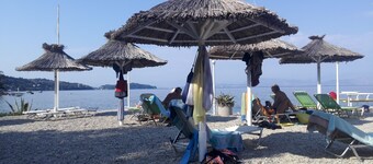 Geräumiges Ferienhaus in Strandnähe, ideal für eine Gruppe von Freunden oder Familie