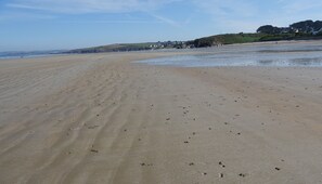 Beach nearby, sun-loungers